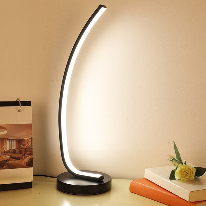 Elegancka nowoczesna elastyczna lampa stołowa