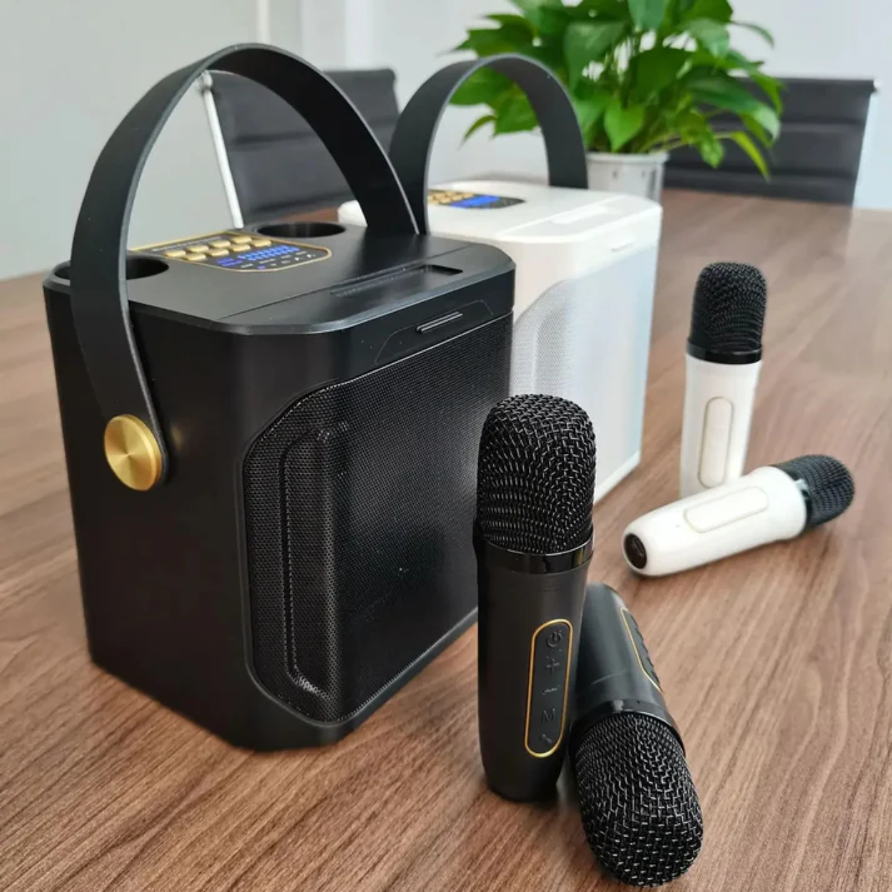 Przenośny Głośnik Bluetooth o Dużej Mocy z Funkcją Karaoke