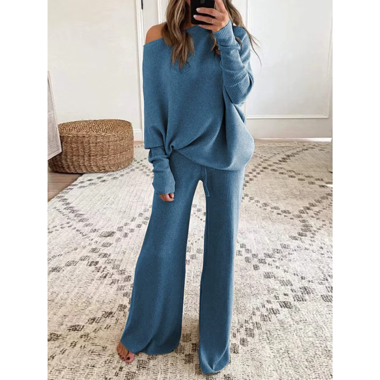 Wygodne i Eleganckie Spodnie oraz Bluza Dresowa