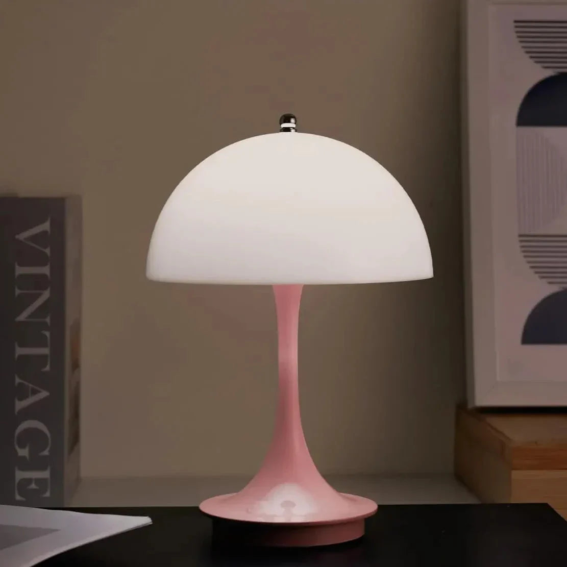 Dotykowa lampa nocna LED o nowoczesnym designie