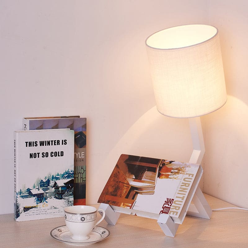 Lampa stołowa w stylu nordyckim z miejscem do przechowywania