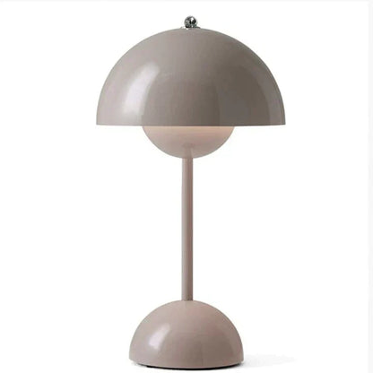 Elegancka lampa stołowa w stylu nordyckim