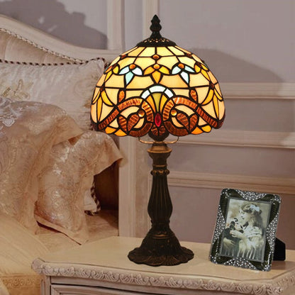 Elegancka lampa stołowa z barwionego szkła Art Déco