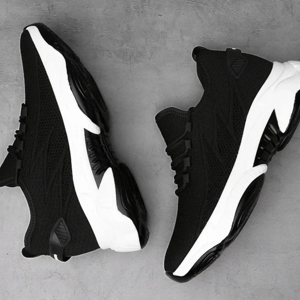 Buty sportowe z dyskretnym podwyższeniem +7 cm