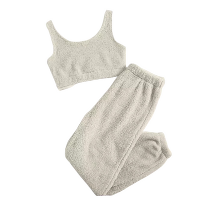 Ciepły i Komfortowy Welurowy Salon Wypoczynkowy na Zimę