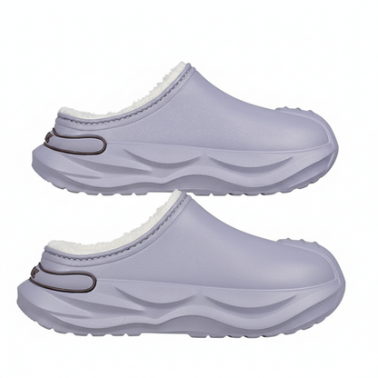 Ocieplane i wygodne zimowe kapcie chodaki