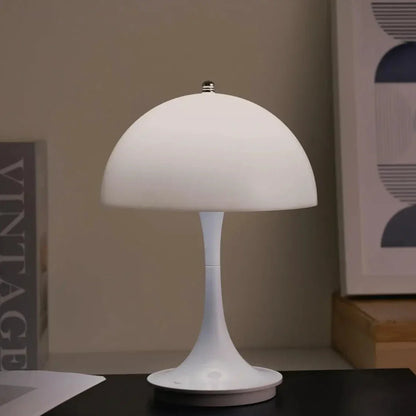 Dotykowa lampa nocna LED o nowoczesnym designie