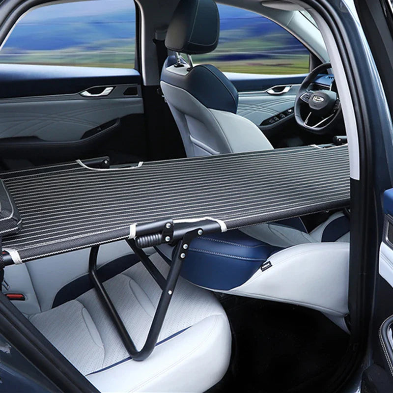 Składane i kompaktowe łóżko samochodowe dla dzieci