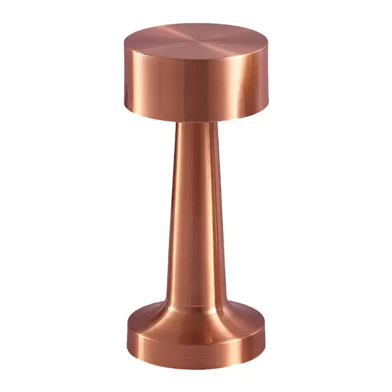 Lampka biurkowa w stylu vintage chic