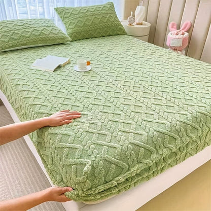 Elegancka i oddychająca pościel z darmowymi poszewkami na poduszki