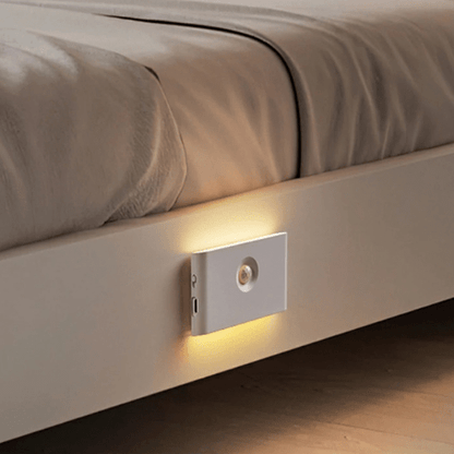 Przenośna lampka nocna LED indukcyjna